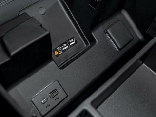 2026 Chevrolet Silverado 2500 HD in St-Jérôme, Quebec - 27 - w320h240px