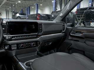 2026 Chevrolet Silverado 2500 HD in St-Jérôme, Quebec - 19 - w320h240px