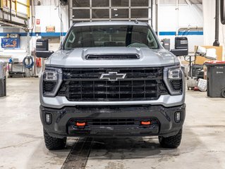 Chevrolet Silverado 2500 HD  2026 à St-Jérôme, Québec - 2 - w320h240px