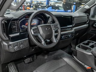 Chevrolet Silverado 2500 HD  2026 à St-Jérôme, Québec - 12 - w320h240px
