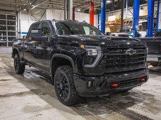 2026 Chevrolet Silverado 2500 HD in St-Jérôme, Quebec - 10 - w320h240px