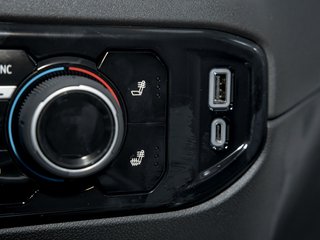 2026 Chevrolet Silverado 2500 HD in St-Jérôme, Quebec - 22 - w320h240px