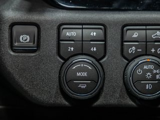 Chevrolet Silverado 2500 HD  2026 à St-Jérôme, Québec - 26 - w320h240px