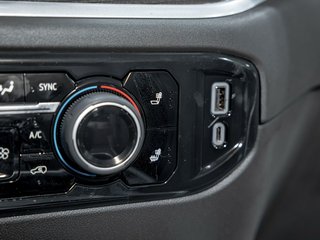 2026 Chevrolet Silverado 2500 HD in St-Jérôme, Quebec - 23 - w320h240px