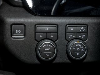 2026 Chevrolet Silverado 2500 HD in St-Jérôme, Quebec - 26 - w320h240px