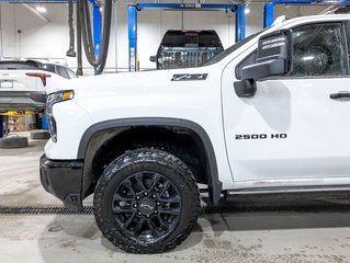 Chevrolet Silverado 2500 HD  2026 à St-Jérôme, Québec - 37 - w320h240px