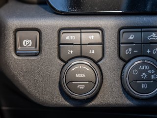 Chevrolet Silverado 2500 HD  2026 à St-Jérôme, Québec - 25 - w320h240px