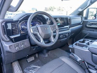 Chevrolet Silverado 2500 HD  2026 à St-Jérôme, Québec - 12 - w320h240px