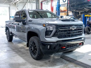 Chevrolet Silverado 2500 HD  2026 à St-Jérôme, Québec - 10 - w320h240px