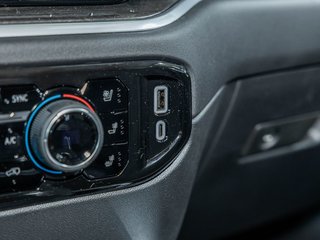 Chevrolet Silverado 2500 HD  2026 à St-Jérôme, Québec - 31 - w320h240px