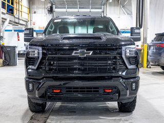 Chevrolet Silverado 2500 HD  2026 à St-Jérôme, Québec - 2 - w320h240px