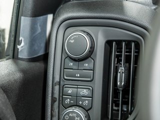 Chevrolet Silverado 2500 HD  2026 à St-Jérôme, Québec - 22 - w320h240px