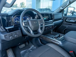 Chevrolet Silverado 2500 HD  2026 à St-Jérôme, Québec - 11 - w320h240px