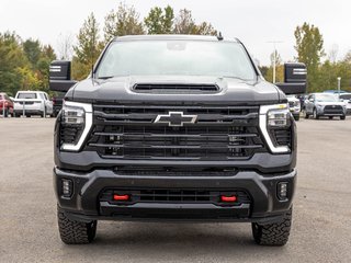 Chevrolet Silverado 2500 HD  2026 à St-Jérôme, Québec - 2 - w320h240px