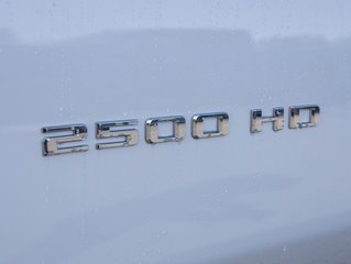 2024 Chevrolet SILVERADO 2500 HD in St-Jérôme, Quebec - 38 - w320h240px