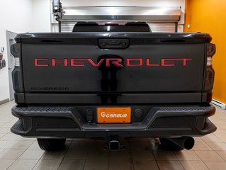 Chevrolet Silverado 2500HD  2021 à St-Jérôme, Québec - 6 - w320h240px