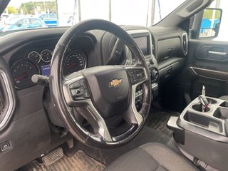 2022 Chevrolet Silverado 2500HD in St-Jérôme, Quebec - 3 - w320h240px