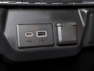Chevrolet Silverado 2500HD  2022 à St-Jérôme, Québec - 22 - w320h240px