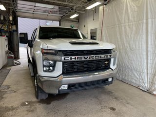 Chevrolet Silverado 2500HD  2022 à St-Jérôme, Québec - 9 - w320h240px