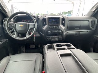 Chevrolet Silverado 2500HD  2023 à St-Jérôme, Québec - 10 - w320h240px