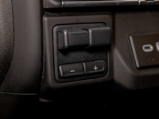 Chevrolet Silverado 2500HD  2023 à St-Jérôme, Québec - 22 - w320h240px