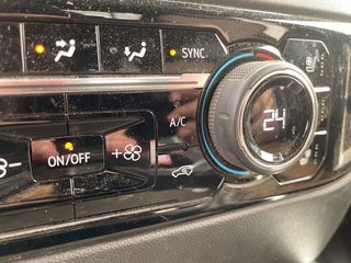 2024 Chevrolet Silverado 2500HD in St-Jérôme, Quebec - 12 - w320h240px