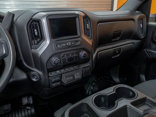 Chevrolet Silverado 2500HD  2024 à St-Jérôme, Québec - 17 - w320h240px