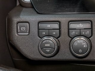 Chevrolet Silverado 2500HD  2024 à St-Jérôme, Québec - 26 - w320h240px