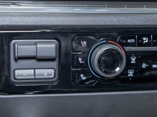 2024 Chevrolet Silverado 2500HD in St-Jérôme, Quebec - 19 - w320h240px
