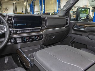Chevrolet SILVERADO 2500 HD  2025 à St-Jérôme, Québec - 19 - w320h240px