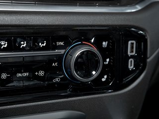 Chevrolet Silverado 3500 HD  2026 à St-Jérôme, Québec - 25 - w320h240px