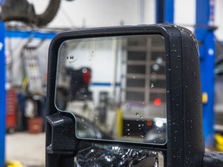 Chevrolet Silverado 3500 HD  2026 à St-Jérôme, Québec - 35 - w320h240px