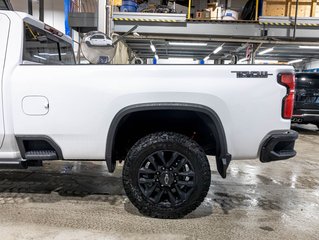 2026 Chevrolet Silverado 3500 HD in St-Jérôme, Quebec - 35 - w320h240px