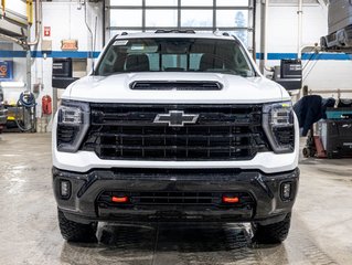 2026 Chevrolet Silverado 3500 HD in St-Jérôme, Quebec - 2 - w320h240px