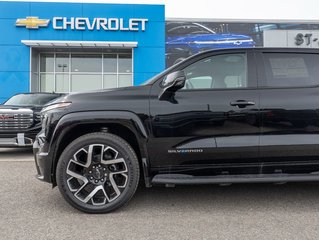 Chevrolet Silverado EV  2024 à St-Jérôme, Québec - 38 - w320h240px