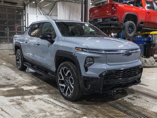 Chevrolet Silverado EV  2025 à St-Jérôme, Québec - 11 - w320h240px