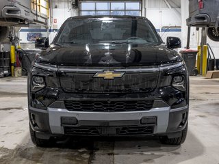 2025 Chevrolet Silverado EV in St-Jérôme, Quebec - 2 - w320h240px