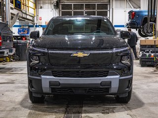 Chevrolet Silverado EV  2026 à St-Jérôme, Québec - 2 - w320h240px