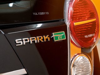 2015 Chevrolet Spark EV in St-Jérôme, Quebec - 33 - w320h240px