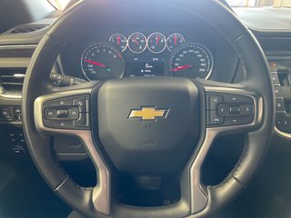 2023 Chevrolet Suburban in St-Jérôme, Quebec - 14 - w320h240px
