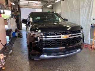 2023 Chevrolet Suburban in St-Jérôme, Quebec - 9 - w320h240px