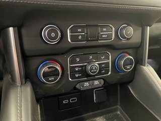 2023 Chevrolet Suburban in St-Jérôme, Quebec - 13 - w320h240px