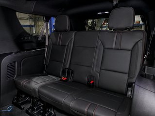Chevrolet Suburban  2025 à St-Jérôme, Québec - 31 - w320h240px