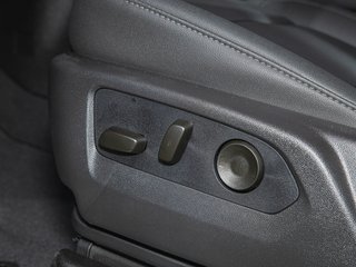 Chevrolet Suburban  2025 à St-Jérôme, Québec - 25 - w320h240px