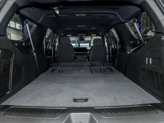 Chevrolet Suburban  2025 à St-Jérôme, Québec - 33 - w320h240px