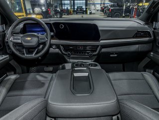 Chevrolet Suburban  2025 à St-Jérôme, Québec - 4 - w320h240px