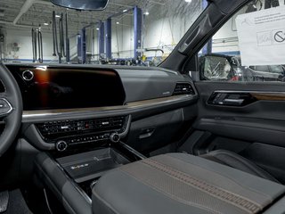 2026 Chevrolet Suburban in St-Jérôme, Quebec - 23 - w320h240px