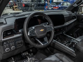 Chevrolet Suburban  2026 à St-Jérôme, Québec - 12 - w320h240px