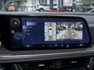 Chevrolet Suburban  2026 à St-Jérôme, Québec - 18 - w320h240px