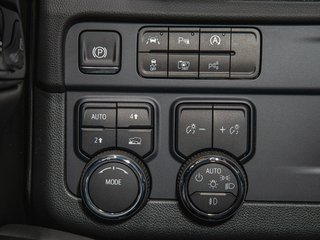 2025 Chevrolet Tahoe in St-Jérôme, Quebec - 23 - w320h240px